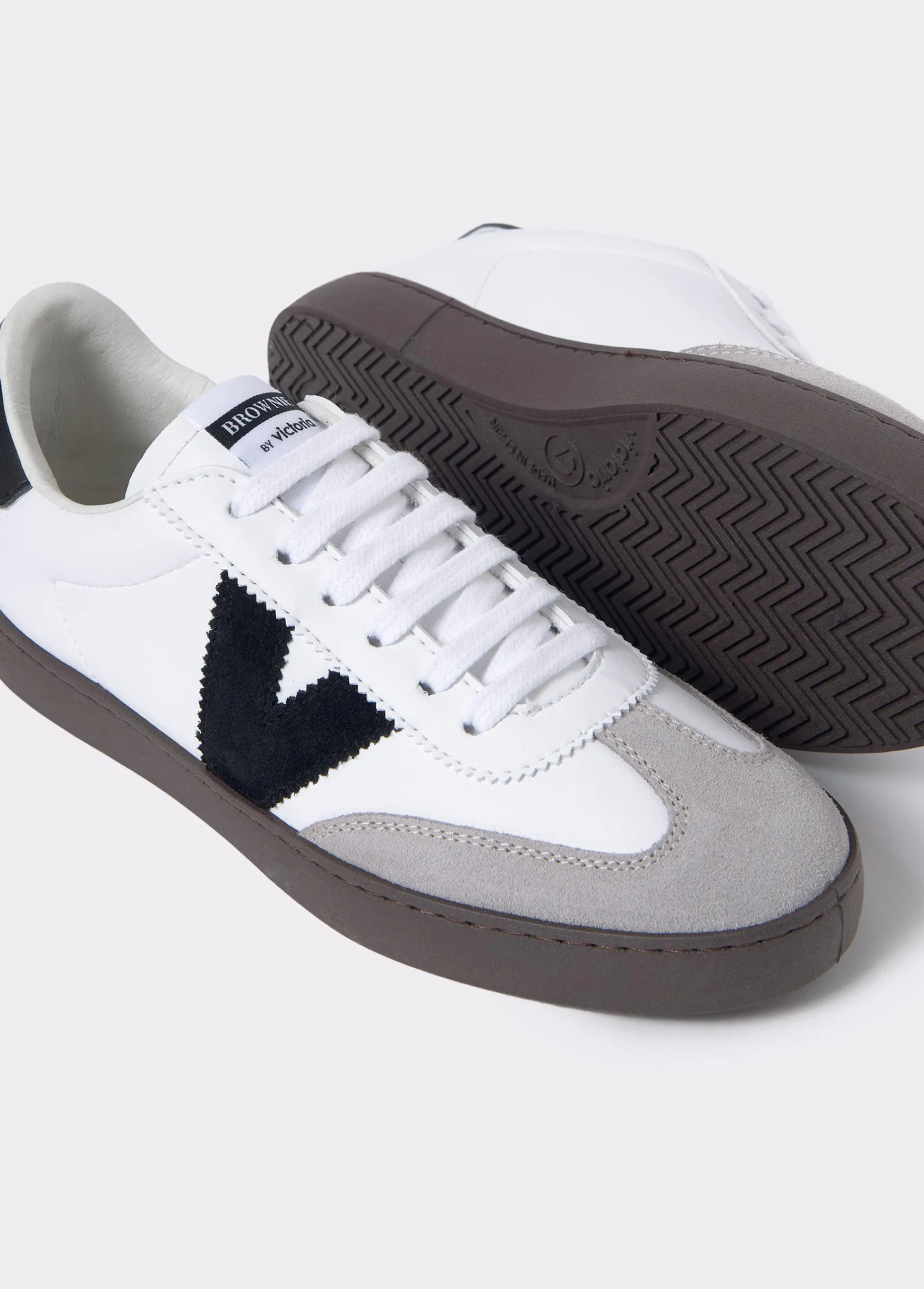 Bamba blanca colaboración con Victoria*Brownie Clearance