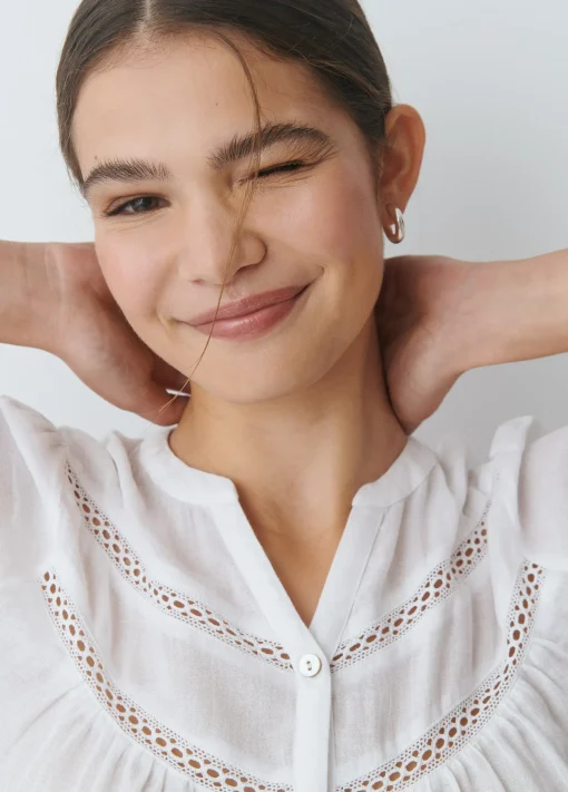Blusa romántica detalle puntillas*Brownie Online