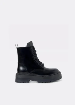 Bota piel acordonada*Brownie New