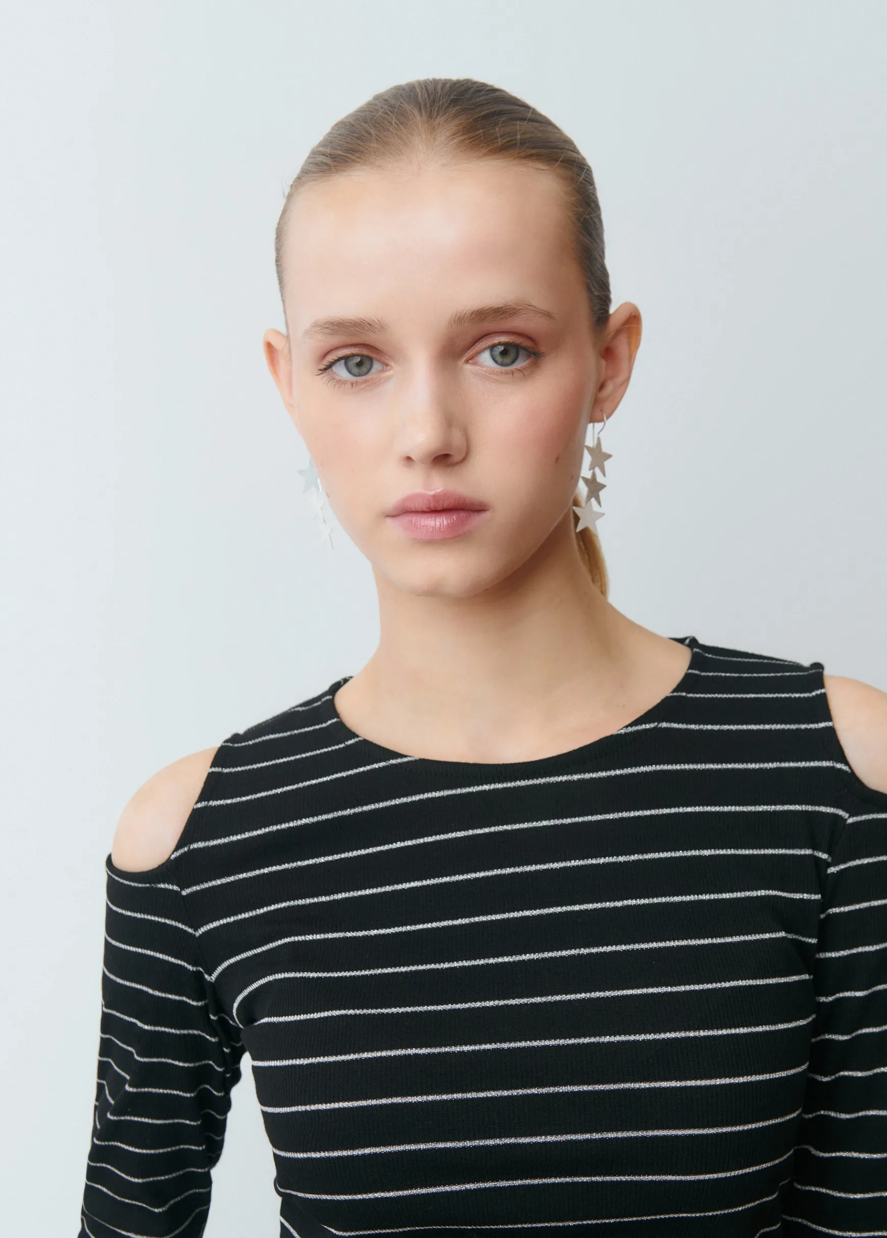 Camiseta raya lurex cut-out hombro*Brownie New