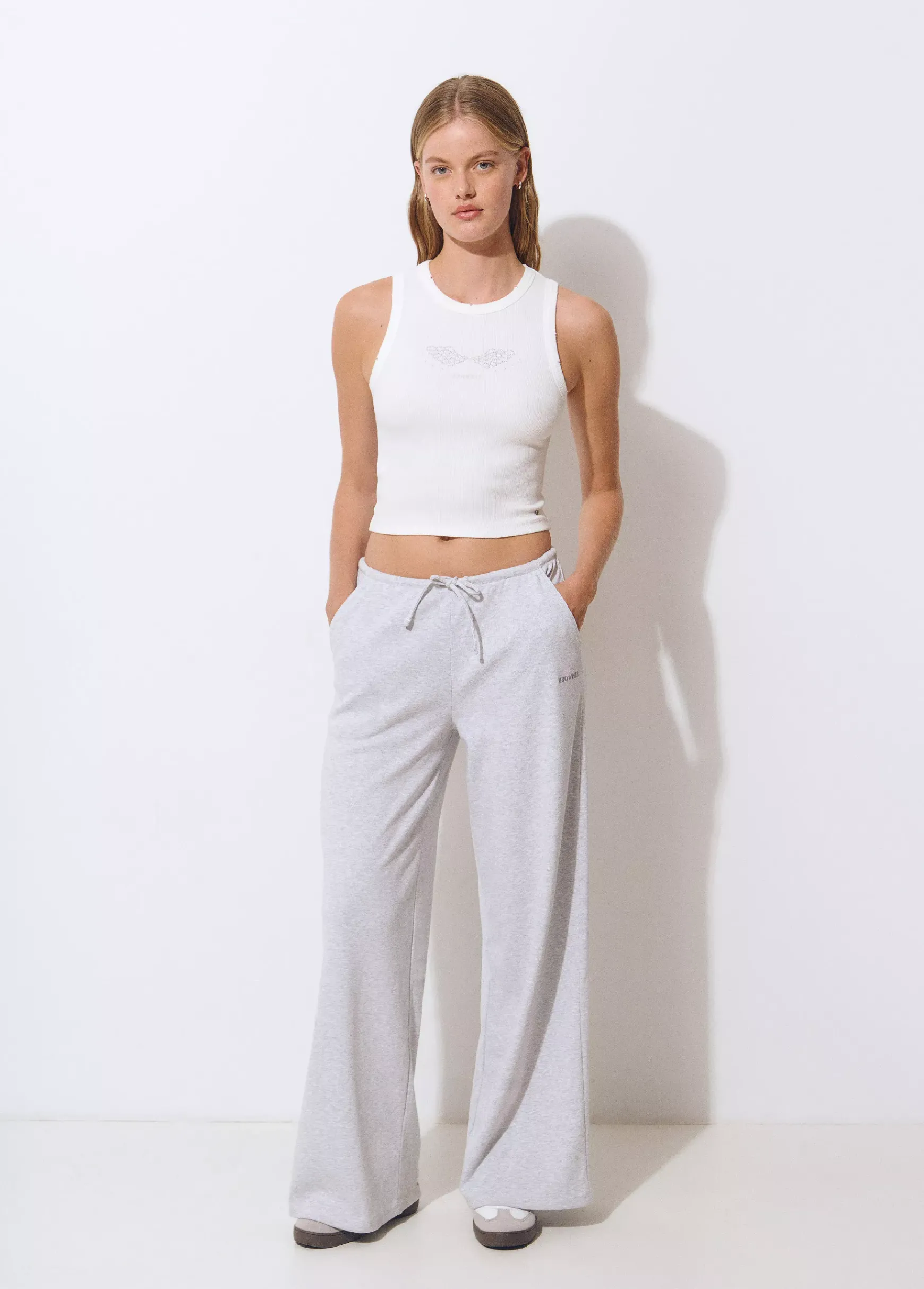 Pantalón felpa bordado*Brownie Clearance